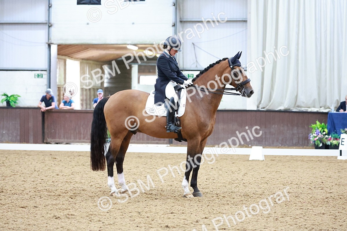 SBM_021094 - Class 13 - FEI INT I - 16.26-17.14