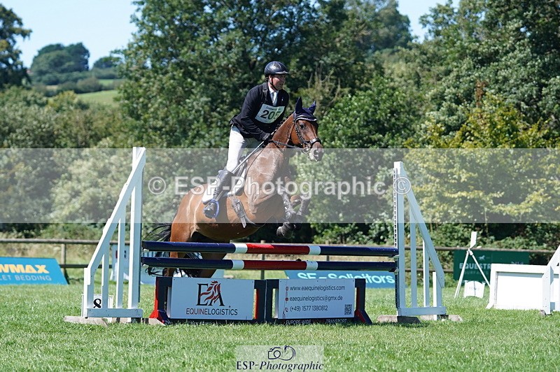 240811A-131344-03837 - 205-