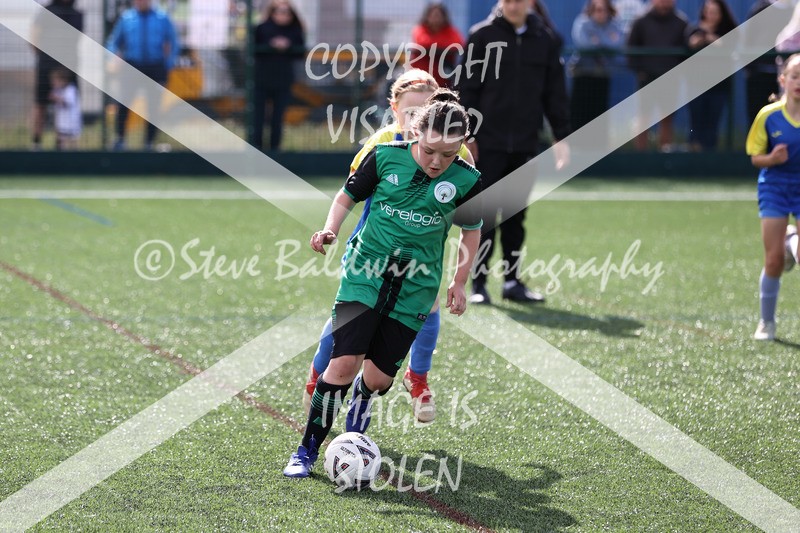 1DX30423 - Sat 13th U9 Girls