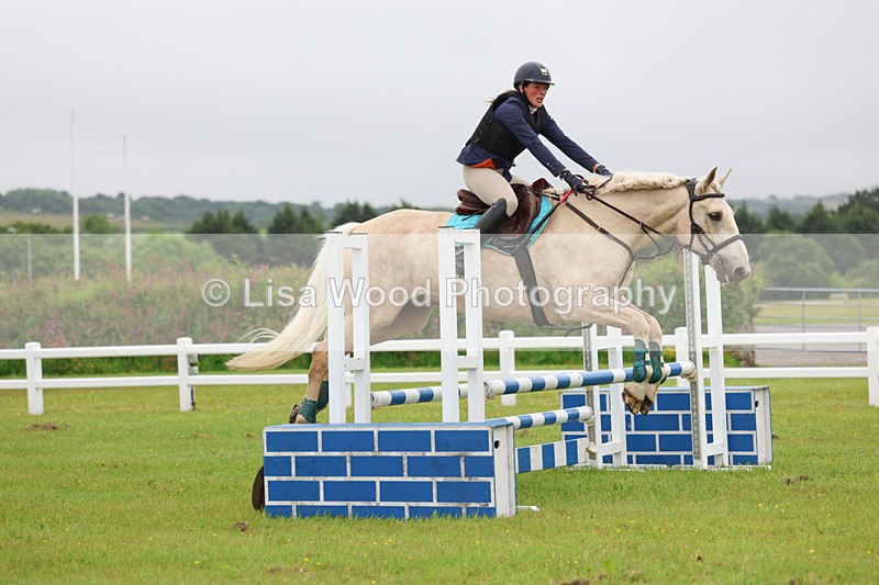 3E7A6117 - Class 5: Senior 80cm