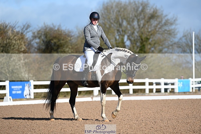 240323A-091243-00879 - MyQuest Intro A