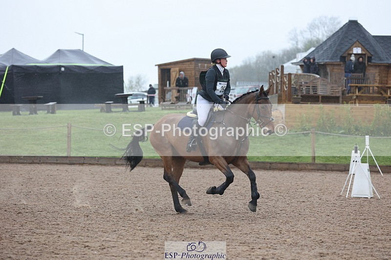 250418-092708-00390 - 029-Harriet.Birkby-CBH.CLOVER.LINING