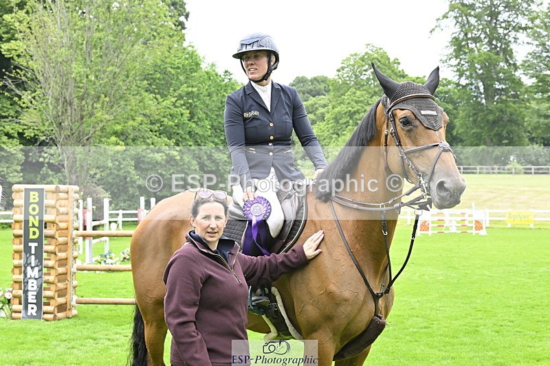 250613A-135750-02427 - Cls 3 Snr Foxhunter