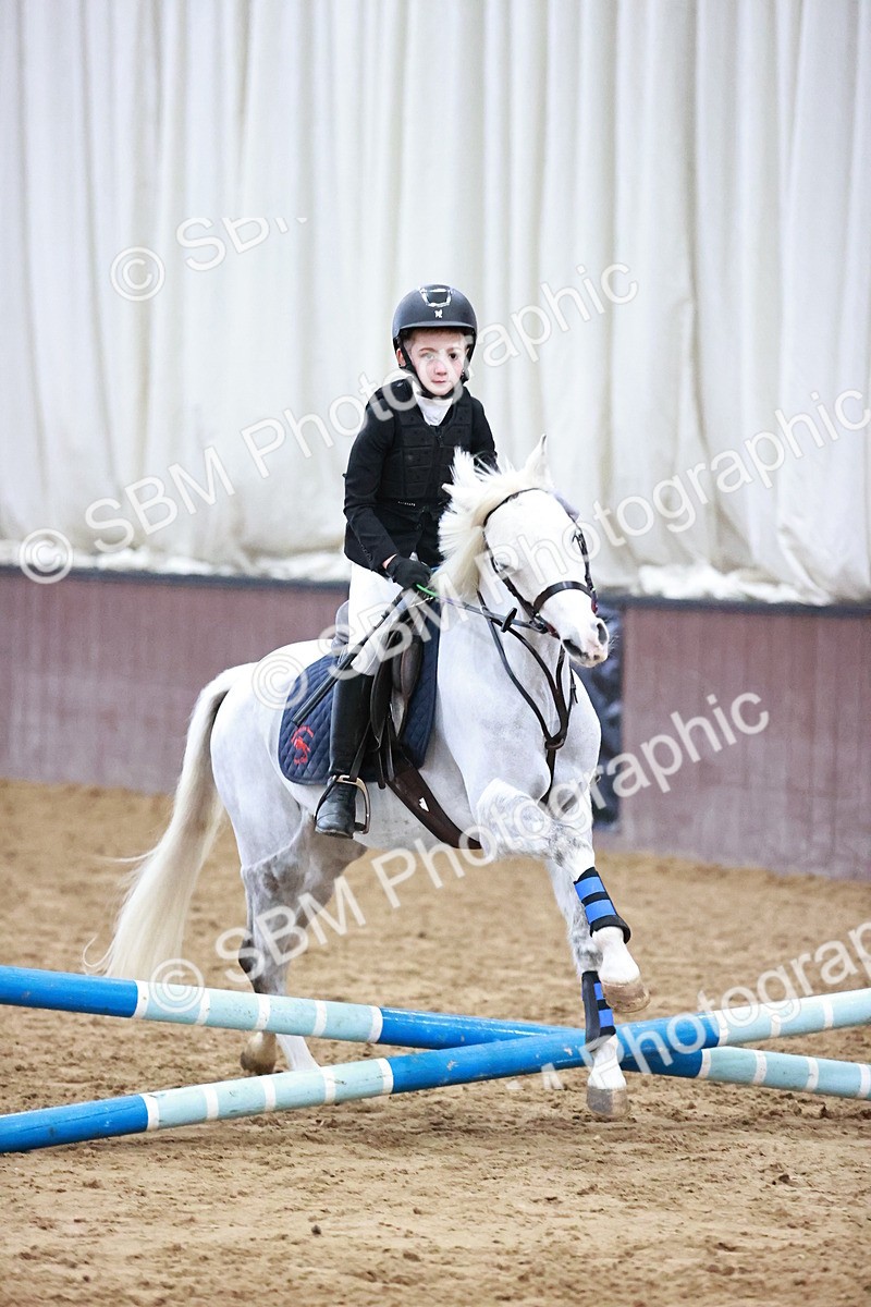 SBM_000209 - Class 1 - Cross Pole Jumping 30cm 40cm