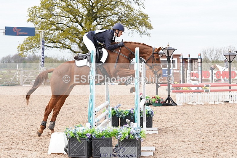 250419-135630-11119 - 713-Helen.Banbury-RED.OCTOBER