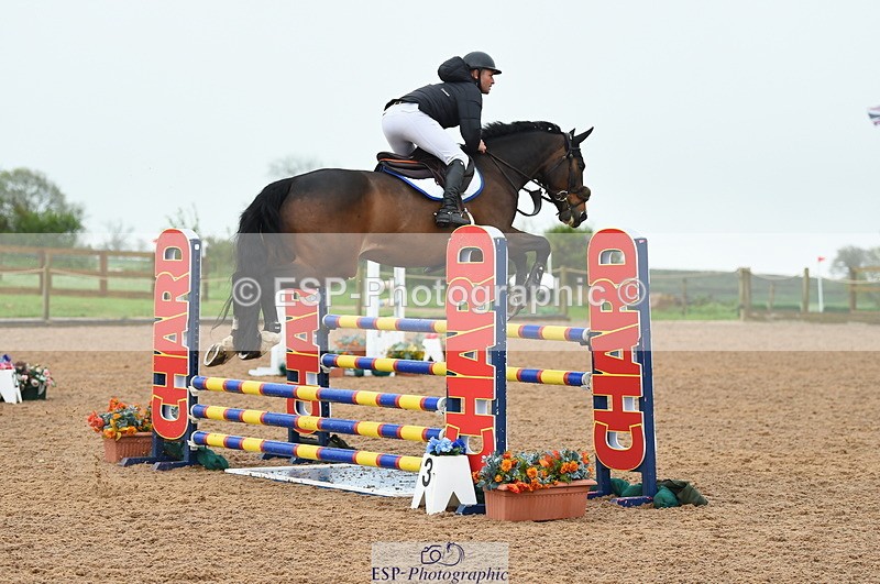 230505A-100604-02828 - Cls 20 Snr Foxhunter