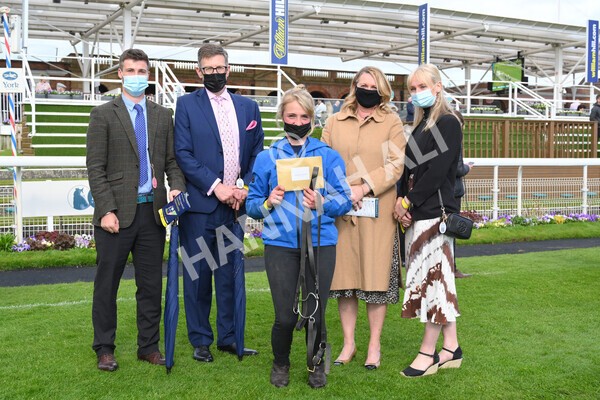 yr22052021r7-30 - Race 7 5.25pm Hudson Quarter York Palace Capital Stakes - Gentleman Amateur Riders Race