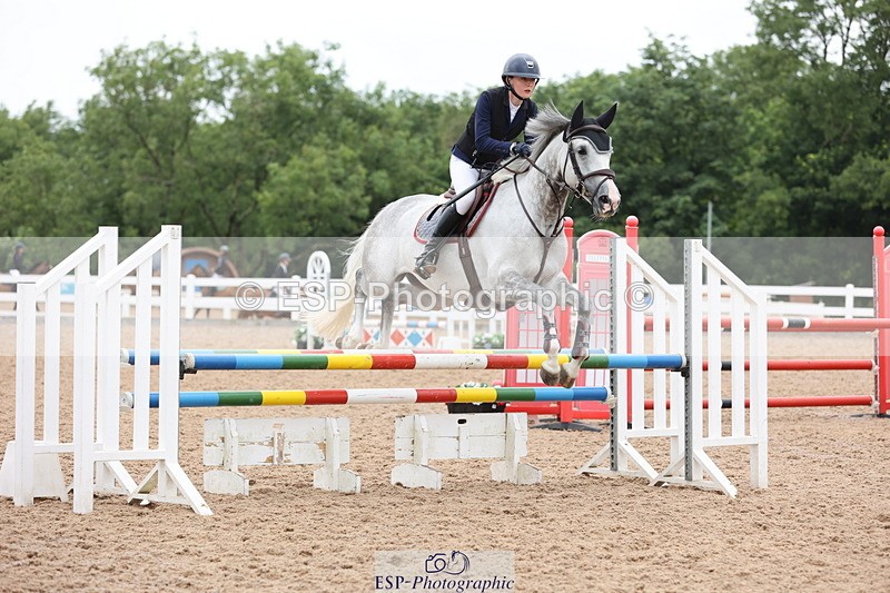 240630A-111335-12562 - Cls 31 Discovery and 90cm Open