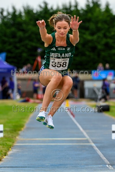 Sen25SAT-923888 - Field Female Set Two