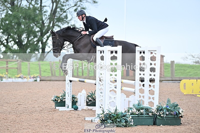 231013A-101953-01162 - Cls 7 Discovery & 1m Open