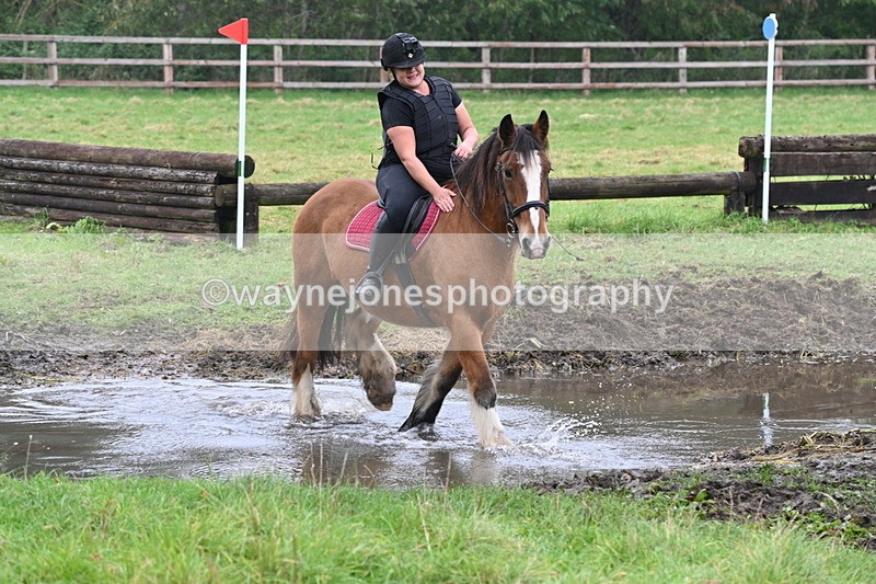 WJ6_9488 - Time at Photographer 14:46 to 14:57