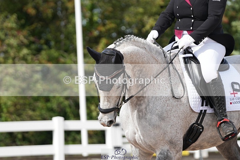 250906-124329-02427 - 071-Emma.ChapmanRoyal.Achiever