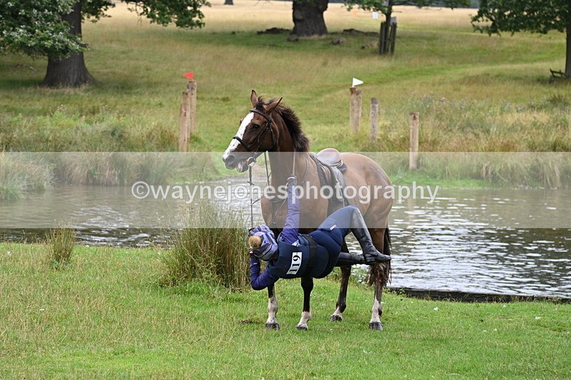 WJ7_6589 - Time at Water 09:30 to 10:00