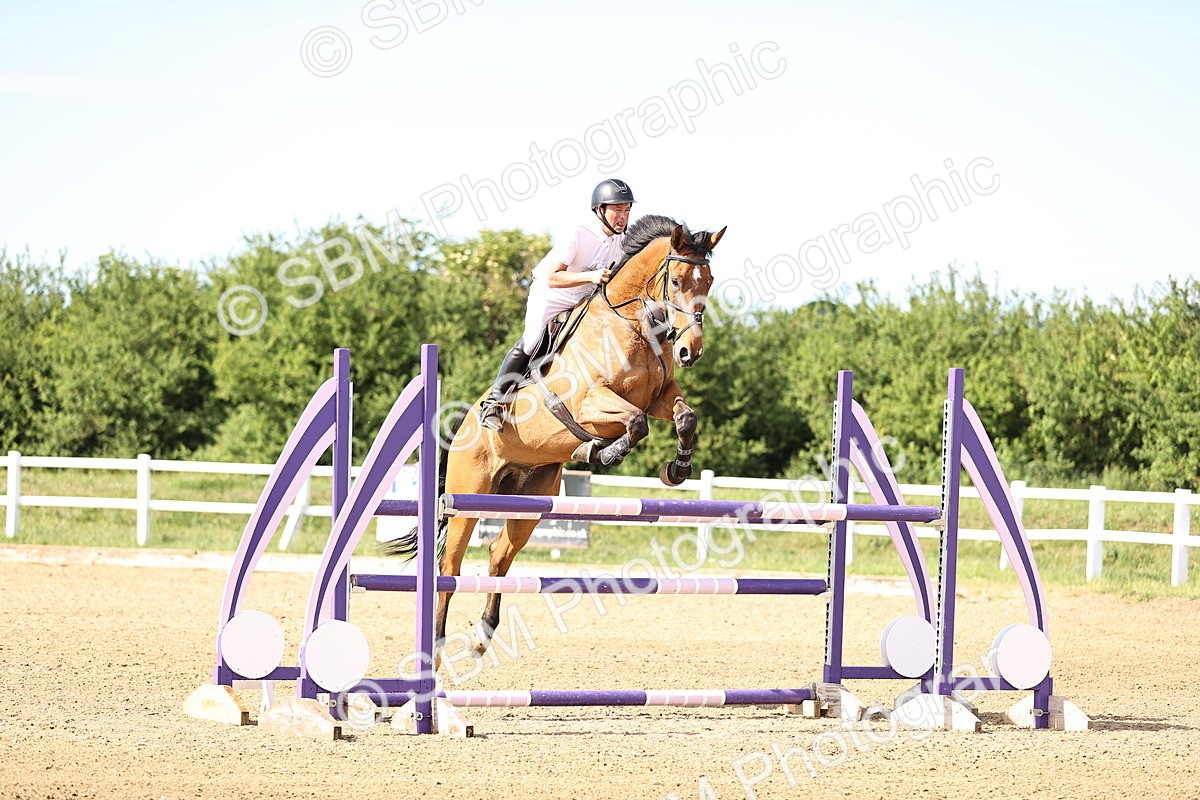 SBM_002942 - Class 5 - Senior Foxhunter - 1.20m