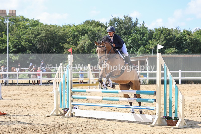 3E7A0744 - Class 4: Senior British Novice/90cm open