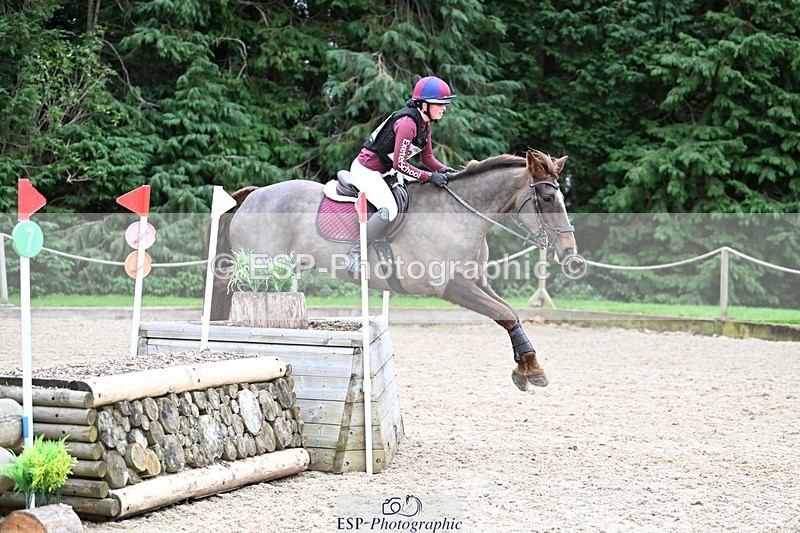 241117-144840-04728 - Cls 3 90-95cm 14.00 to 15.00