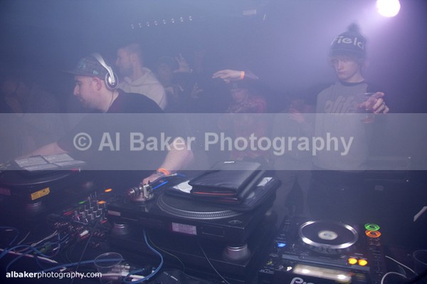 200 - Hit & Run @ factory251 19.12.11