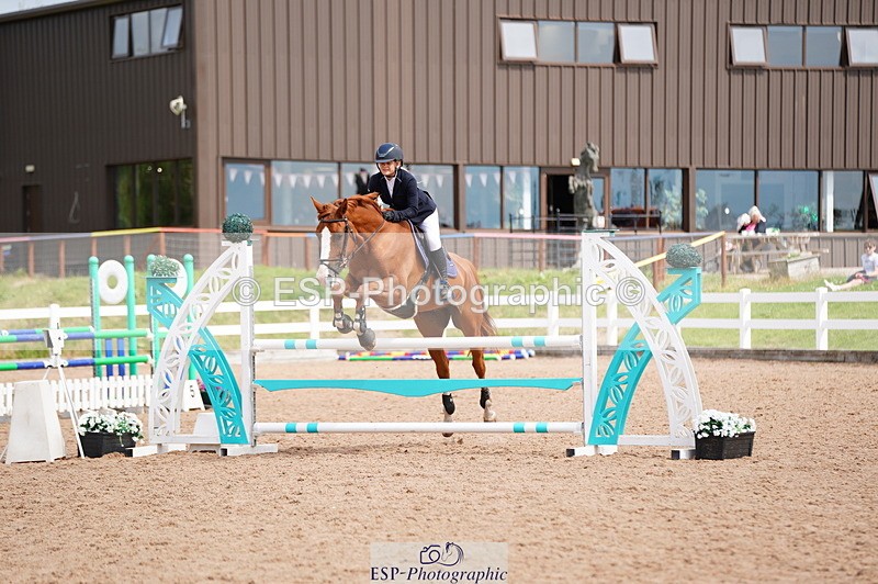 240804A-121800-10780 - Cls 51 1.05m Amateur Qualifier