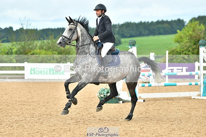 230813A-101720-11387 - Cls 40 A&B Senior Discovery & 1m Open