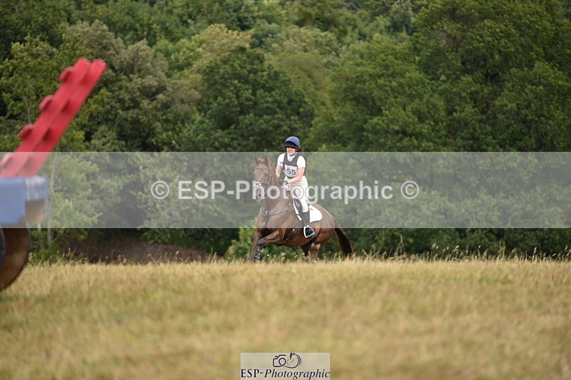 250802A-143808-05263 - D-155-Bethan.ODell-RED.VICO