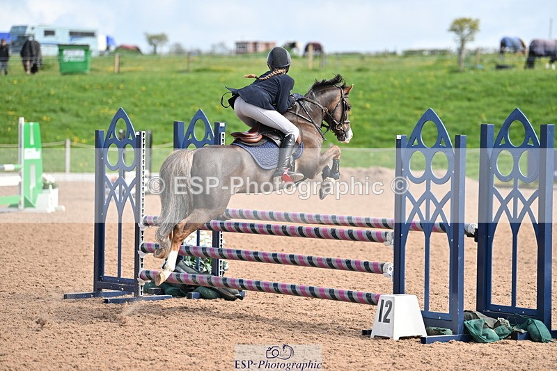 240506A-111737-08509 - Cls 3  Pony Discovery & 90cm Open