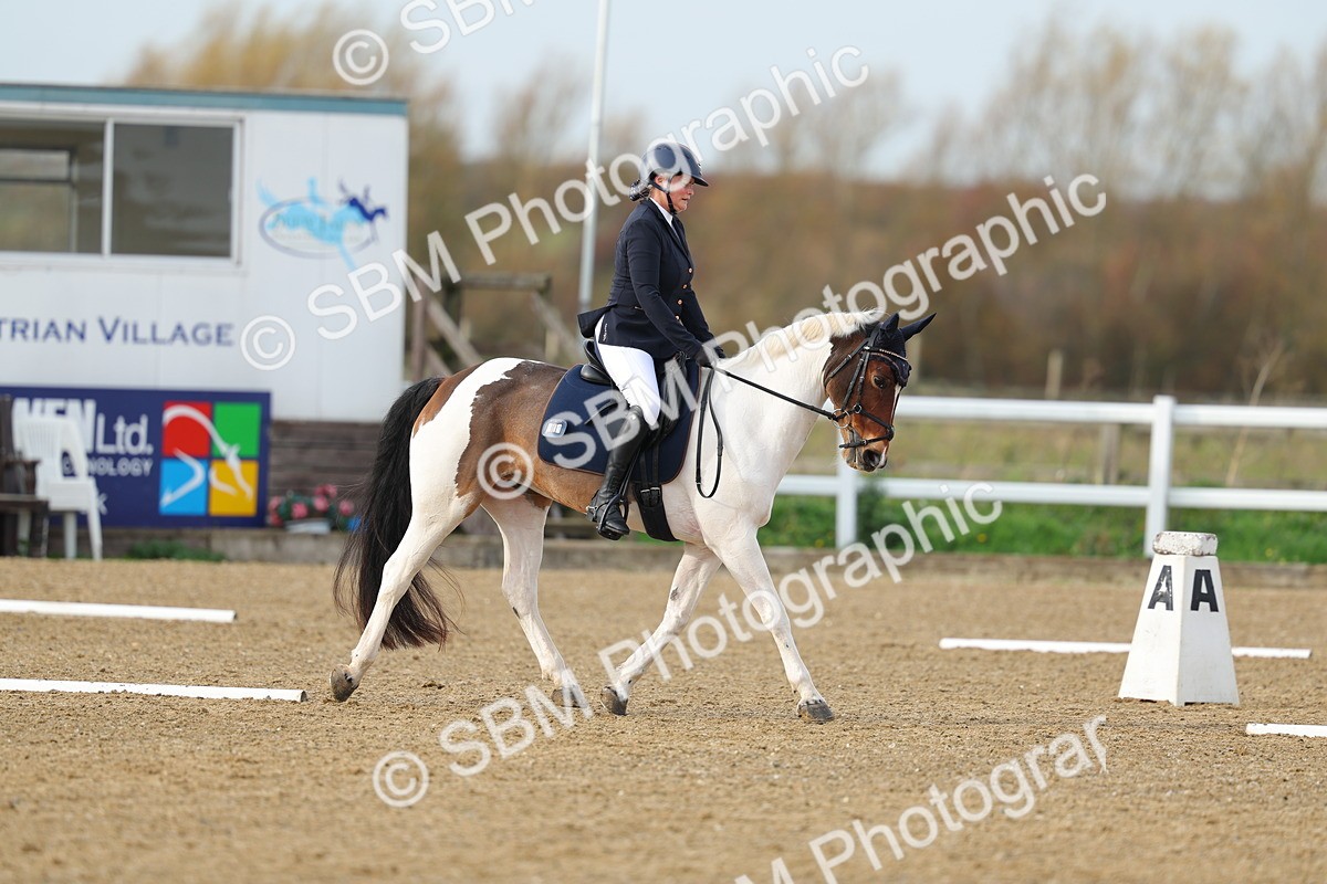 SBM_003614 - Class 6 - Novice 2