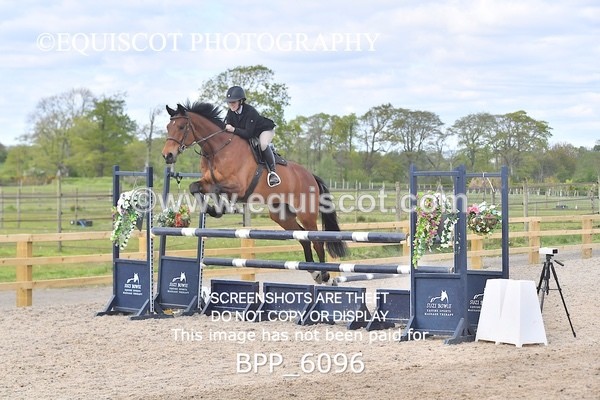 BPP_6096 - CLASS 29 SUN Senior Newcomers/ 1.10m Open