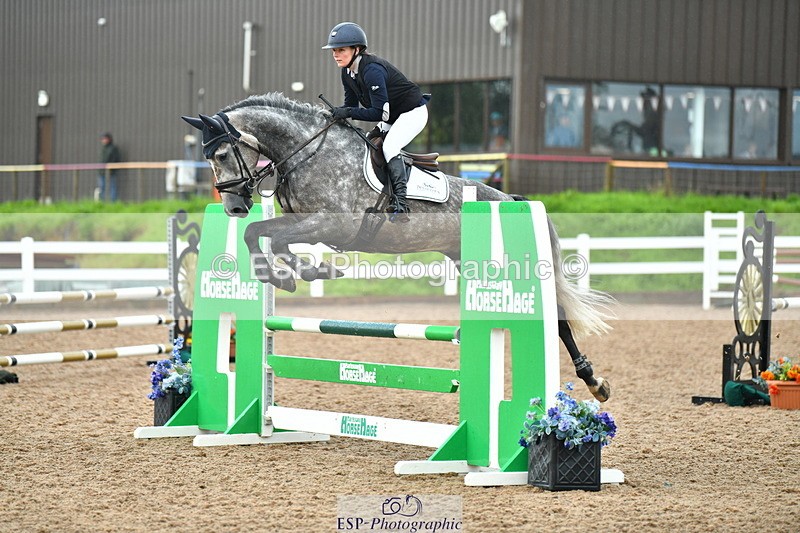 230812A-090025-07525 - Cls 25 A&B Brit nov & 90 Open