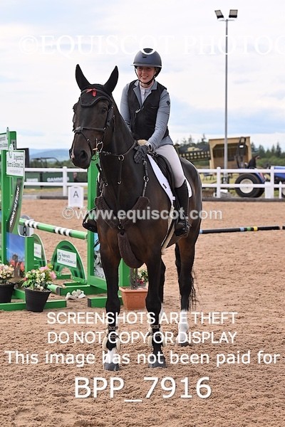 BPP_7916 - CLASS 16 FRI GFS Saddles Senior Newcomers/1.10m Open