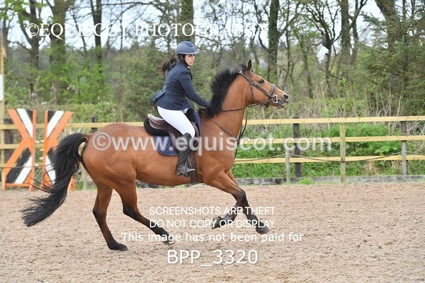 BPP_3320 - CLASS 14 SUN Senior BritiNovice/ 90cm Open