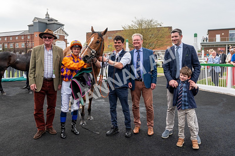 120425-Race 3-Paborus-0747 - Race 3