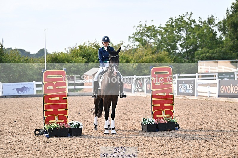 250816-161514-06347 - Saturday 4pm Presentations