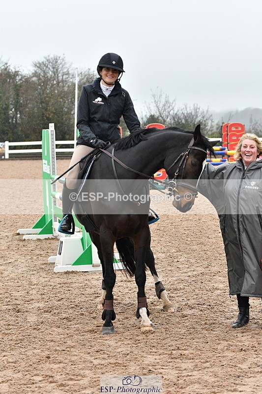 231112A-105241-03451 - Cls 17 Blue Chip Novice Winter Qualifier