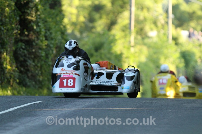 Wayne Lockey / Mark Sayers Ireson Honda / Real Racing - Friday Practice - Sidecars