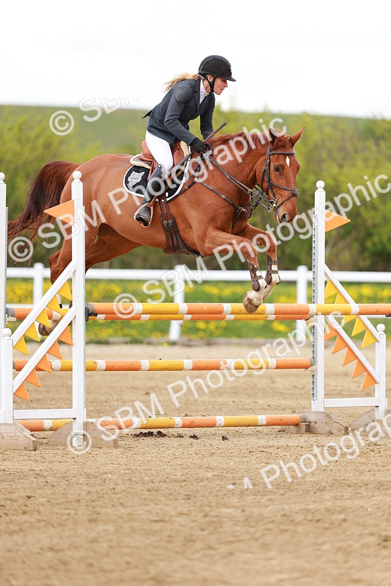 SBM_001963 - Class 4 - Senior Newcomers - 1.10m