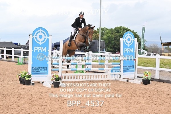 BPP_4537 - CLASS 5 WED Redpost Equestrian Senior Foxhunter/1.20m Open
