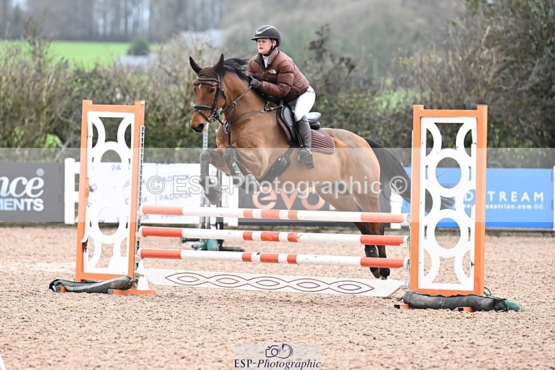 251205-101137-00161 - Cls 2 Snr British Novice and 90cm