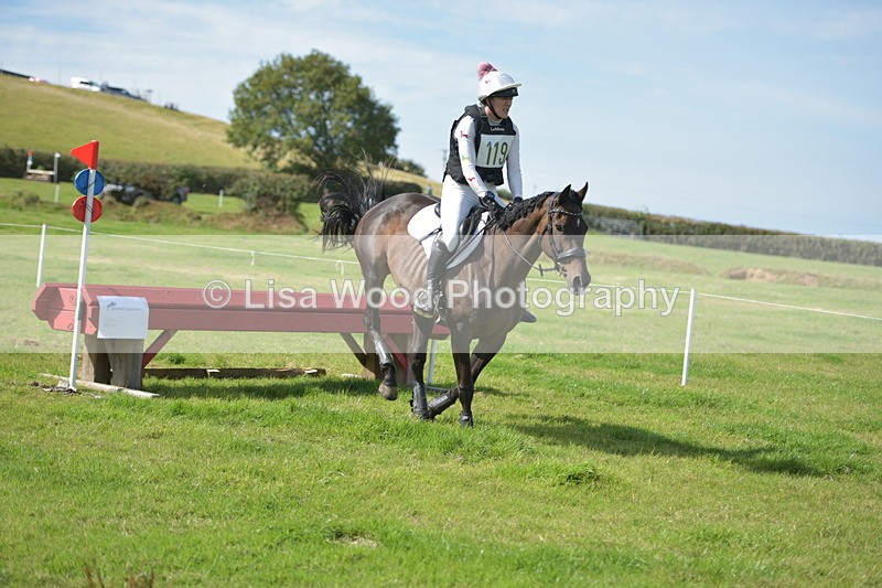 RAY_8493 - Class 1: Trebudannon Open: Red Table