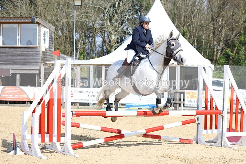 3E7A6504 - Class 4: Senior British Novice/90cm open
