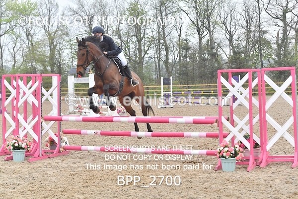 BPP_2700 - CLASS 4 Senior British Novice/ 90cm Open