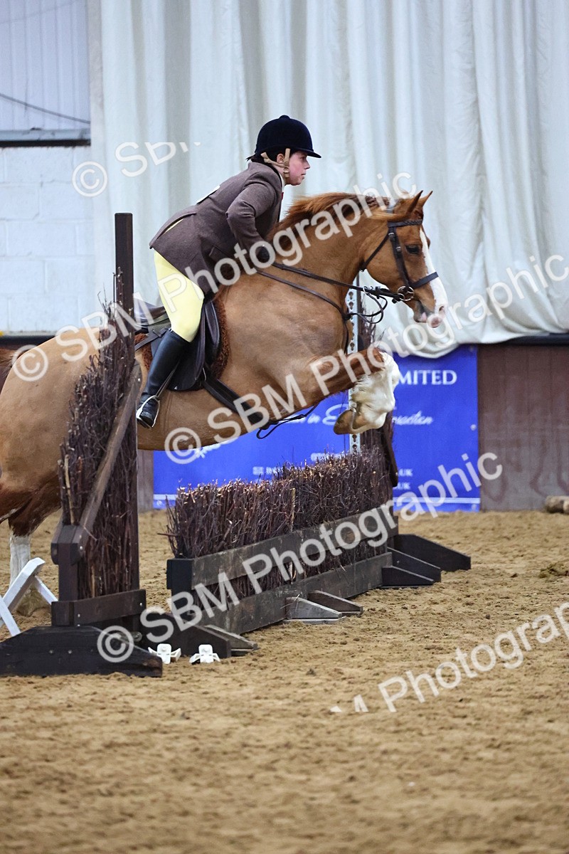SBM_003168 - Class 35 - 60cm Training Stakes