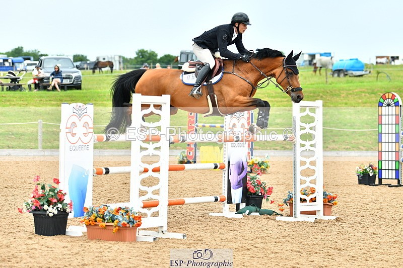 230611A-150139-06373 - Cls 28 Chard Grand Prix