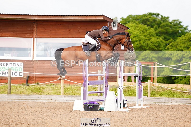 240526A-100228-07273 - Cls 25 National 1.30m Open