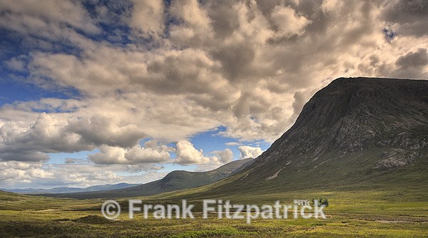 Lagangarbh cottage and Buachaille Etive Mor, Glencoe, Scotland. - Highland