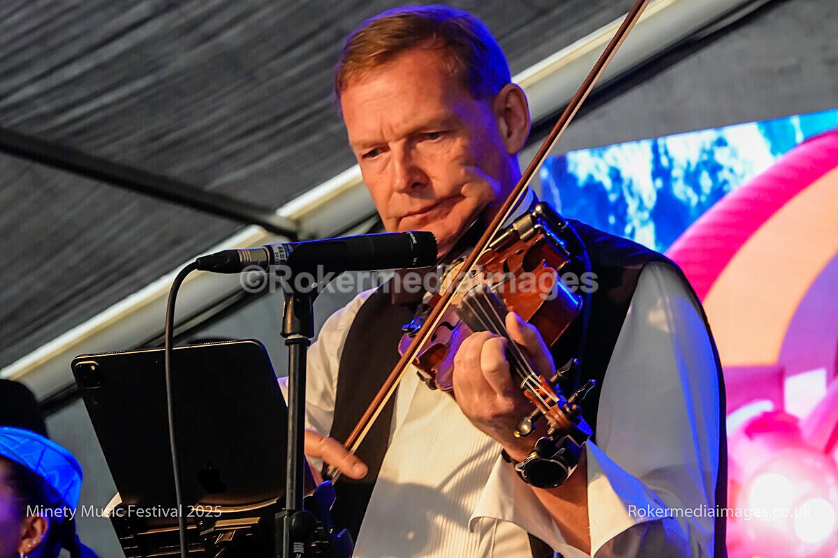 SATURDAY-6 - MINETY 2025