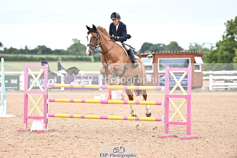 250820B-135230-00817 - Cls 6 Foxhunter and 1.20m Open