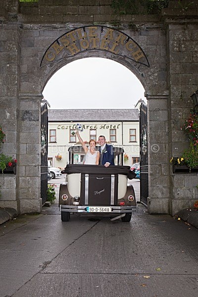 305 - Kim Kavanagh and Darren Taffe Wedding