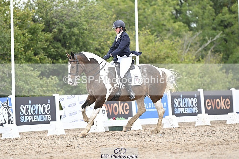 250907-123810-08085 - 080-Rebecca.MorrisSally.XIII