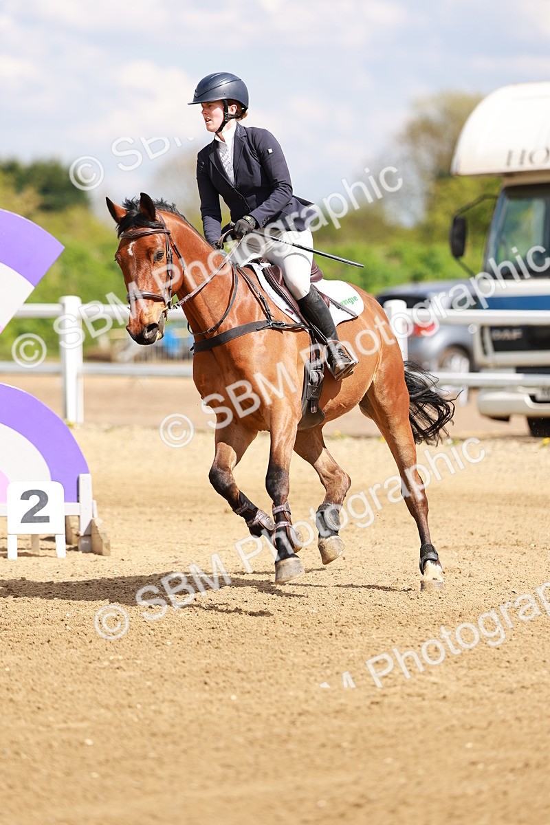 SBM_001838 - Class 4 - Senior Newcomers - 1.10m