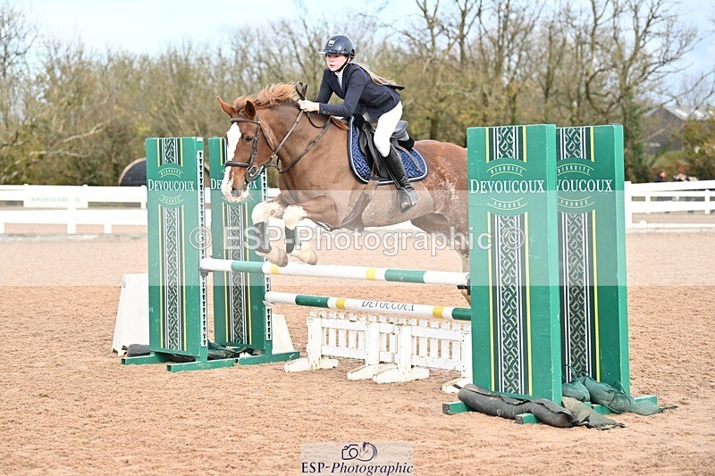 241117X-100532-03570 - Cls 09s Pony intro 90cm